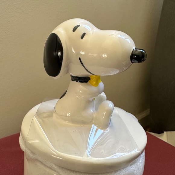 Rae Dunn Peanuts BEST FRIENDS Ceramic Mug With Snoopy and Woodstock Topper. - Picture 6 of 9